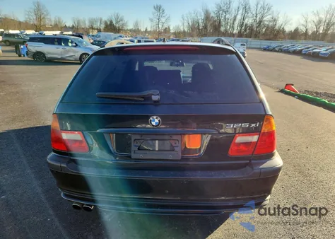 2003 BMW 325 Xit из США, поврежденный, VIN WBAEP33403PF02195